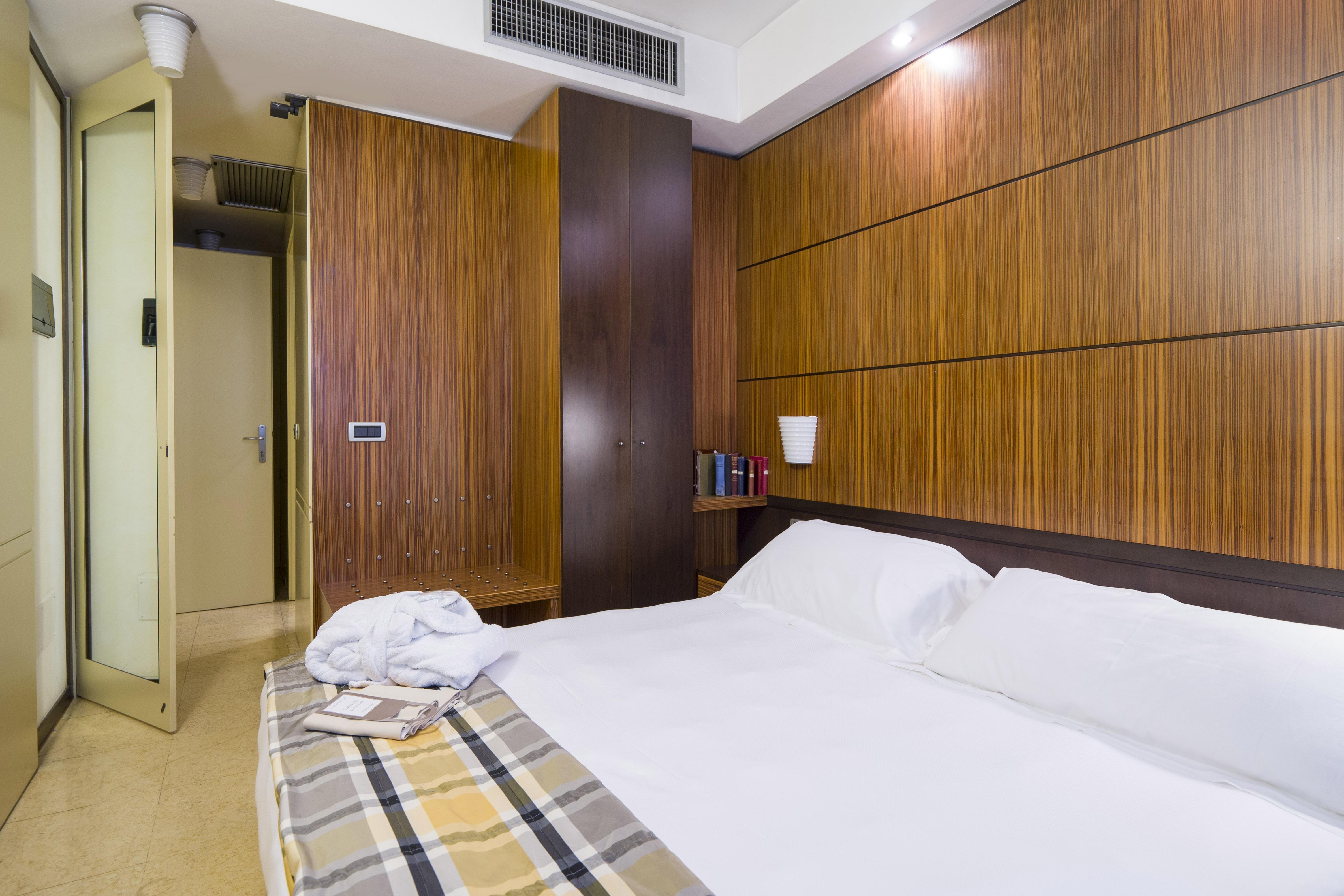 Hotel Carrobbio Mediolan Zewnętrze zdjęcie