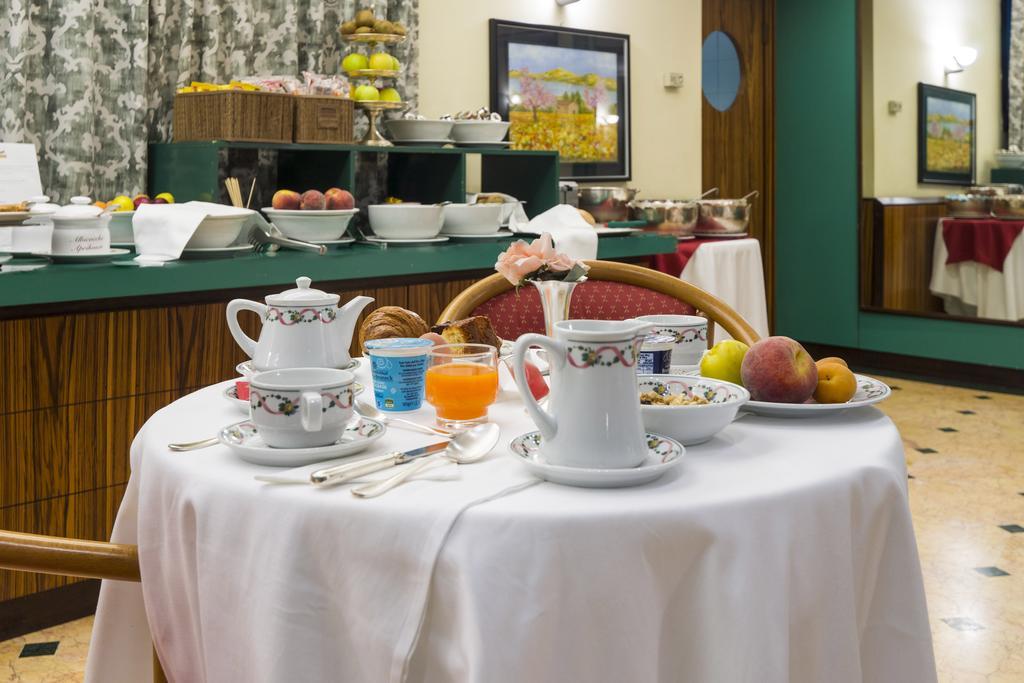 Hotel Carrobbio Mediolan Zewnętrze zdjęcie